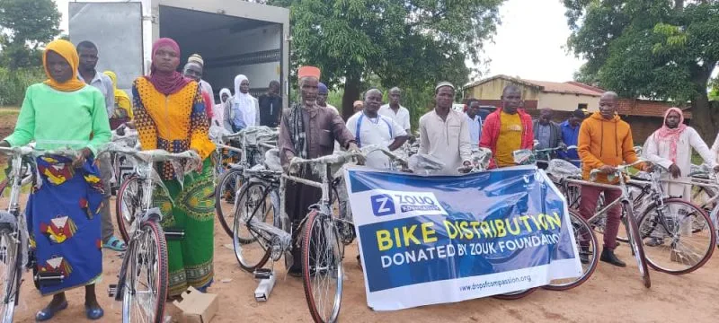 Beneficiaries with their new bicycles